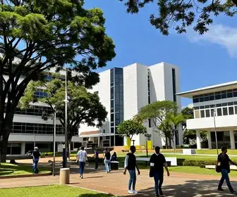 Descubra a Unesp Bauru: Um Centro de Turismo Científico Descubra a Unesp Bauru: Um Centro de Turismo Científico